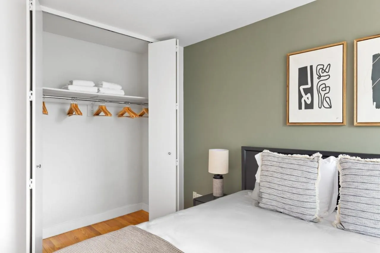 1Br Nr Times Sq W Indoor Pool Doorman Nyc-50 Lägenhet New York
